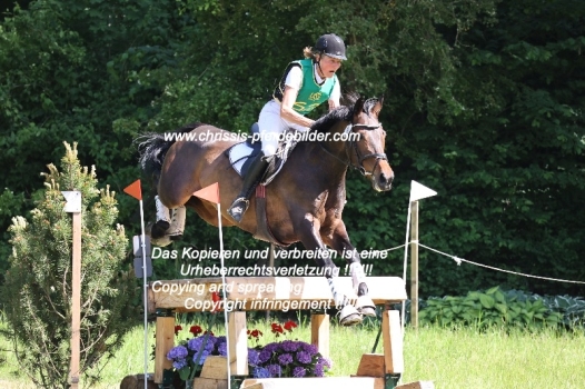 Preview martina toedt mit chicca sun IMG_0316.jpg